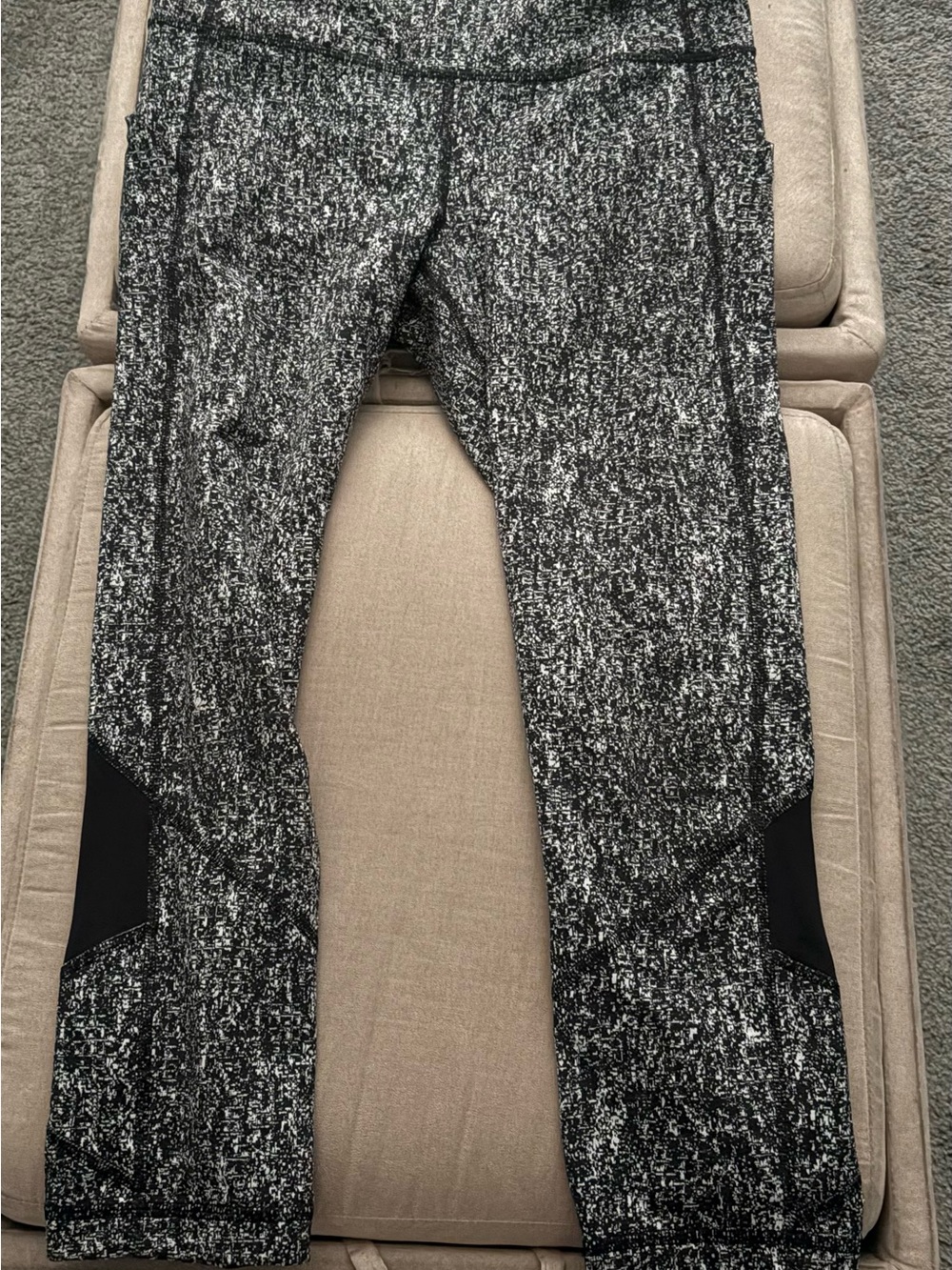 Lululemon Mid Rise Running Leggings